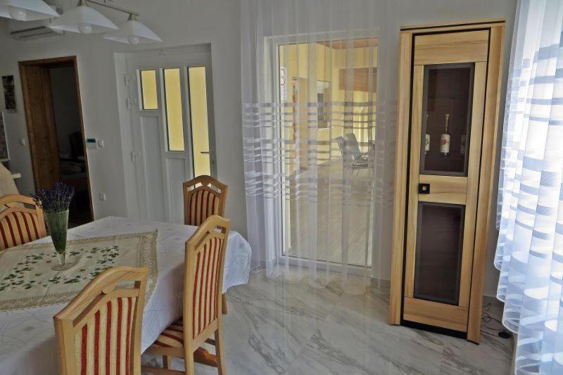 Apartamento Szentmárton Vendégház Totszentmarton Exterior foto